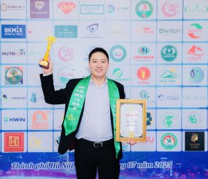 Quà Tặng Năm Châu Vinh Dự Đạt Top 10 Thương Hiệu Uy Tín Quốc Gia 2025 Tại Diễn Đàn Phát Triển Kinh Tế Và Chống Hàng Giả