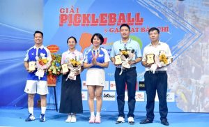 Sản phẩm của Quà Tặng Năm Châu - Đồng hành cùng các giải đấu thể thao Pickleball
