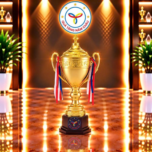 Cúp trao giải thể thao chất liệu chính kim loại, đế gỗ công nghiệp Model: CTS-2208D