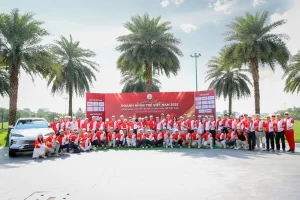 chào mừng Đại hội Hội Doanh nhân trẻ Việt Nam lần VIII diễn ra tại Hà Nội