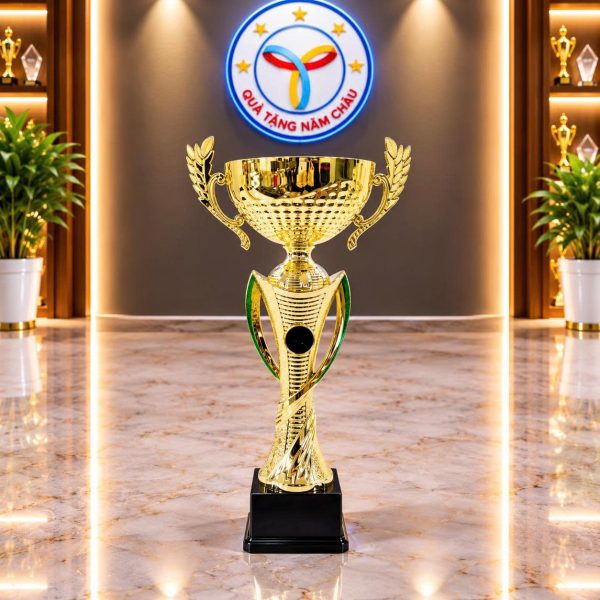 Cúp trao giải thể thao chất liệu chính kim loại, đế đá Model: CTS-S2017C